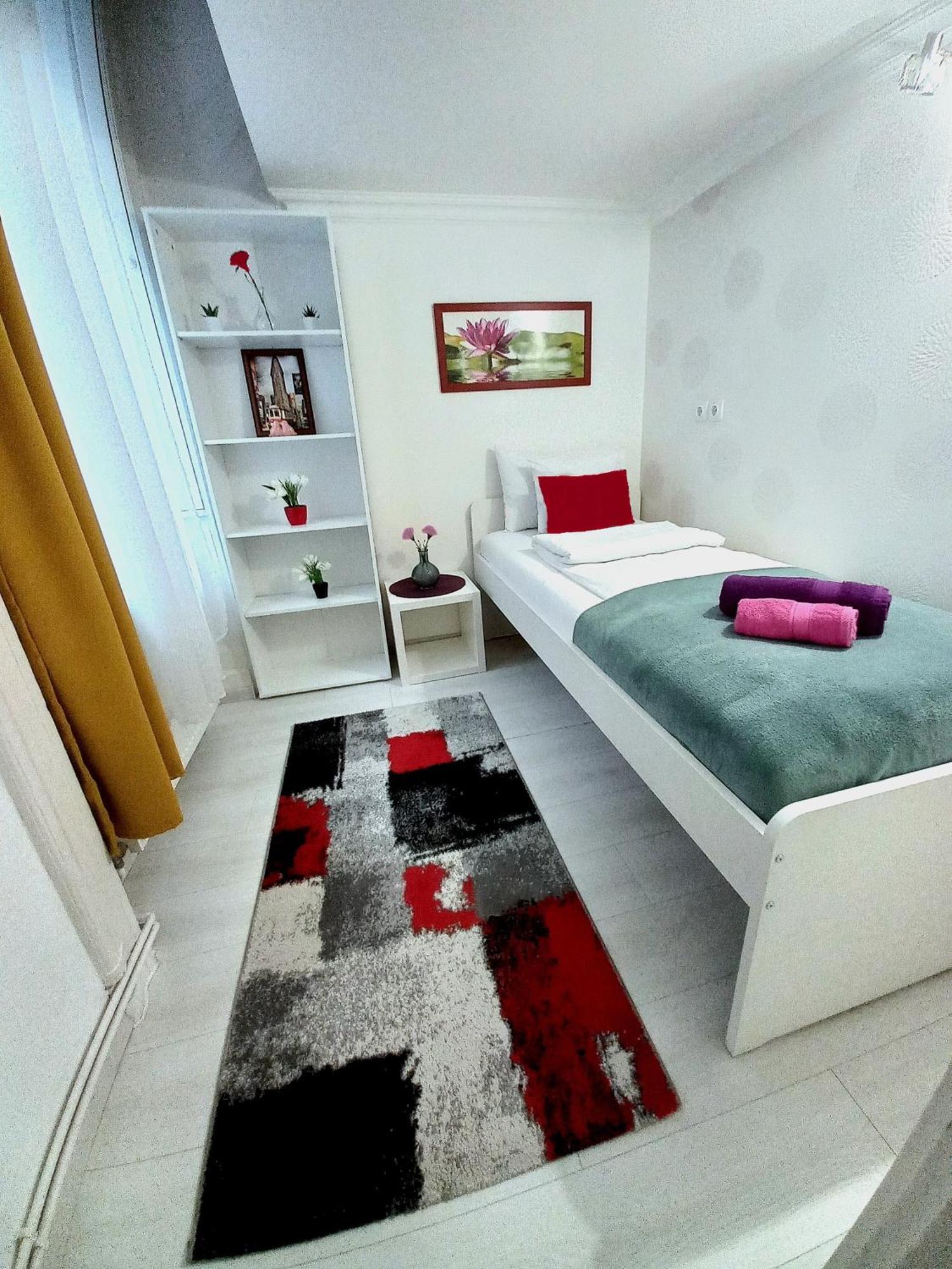 Mariann'S Modern Apartment In The City Center Budapest Exterior foto